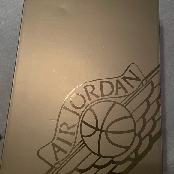 Air Jordan 1 mid se- white/industrial blue sail size 9.5 - Picture 2 of 8